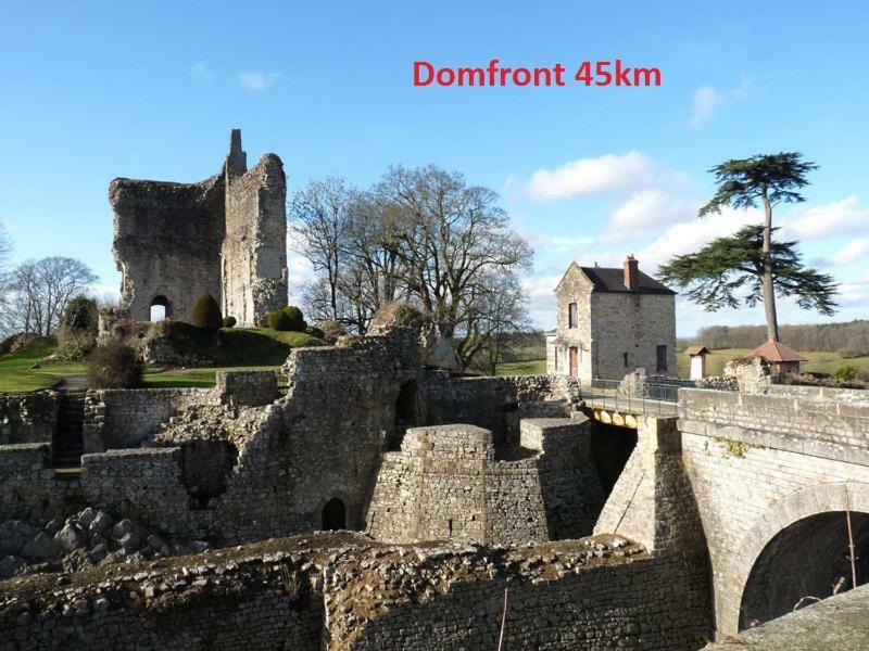 مبيت وإفطار Saint-Sauveur-de-Carrouges Haras De La Croix D'Argent المظهر الخارجي الصورة