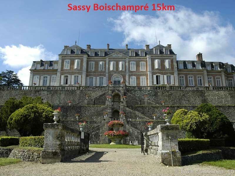 مبيت وإفطار Saint-Sauveur-de-Carrouges Haras De La Croix D'Argent المظهر الخارجي الصورة